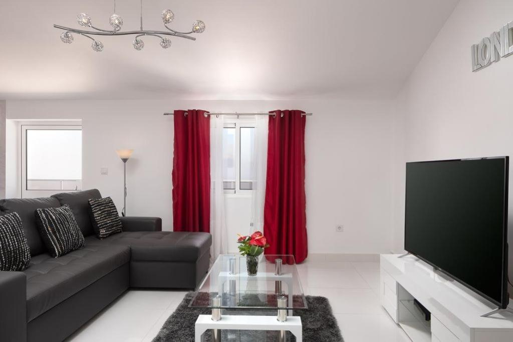Apartamento Casa Santana Estreito Da Calheta Exterior foto